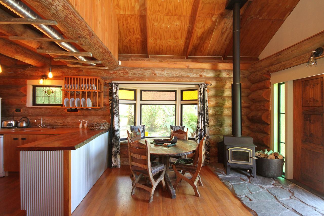 The Log Cabin & Packing Shed Villa Waihi Luaran gambar